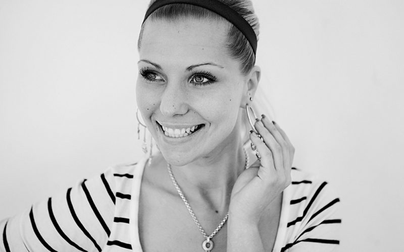 Sara Vennerberg, Vennerberg Trading AB